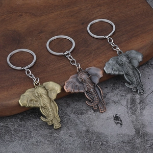 Vintage Elephant Head Keychain Zinc Alloy Metal Retro Animal Key Ring Pendant Souvenir Gift For Men Women