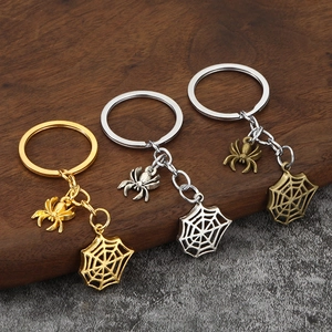 Spider Cobweb Keychain Zinc Alloy Gothic Halloween Party Bag Pendant Ornament Decoration