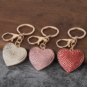 Fashion Shiny Rhinestone Heart Keychain For Women Luxury Alloy Key Ring Bag Pendant Decoration Valentine's Day Jewelry Gift