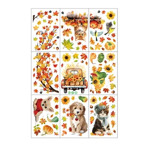 Détail des stickers d'automne pour fenêtres avec citrouilles et animaux de Thanksgiving