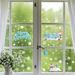 Détail macro de stickers de Noël 3D avec motifs Merry Christmas et flocons de neige