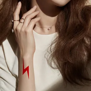 Elegant rose gold jewelry set with pearl necklace and minimalist rings on female model