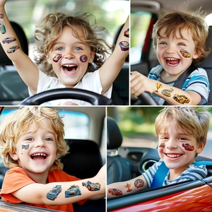Tatouages temporaires de voitures de course pour enfants avec trophées et drapeaux