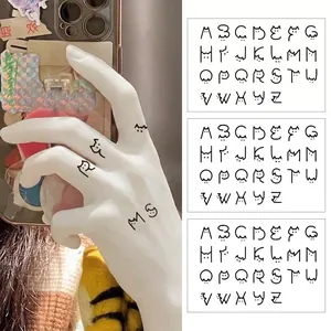 Tatouages temporaires alphabet dessin animé avec oreilles de chat pour mains