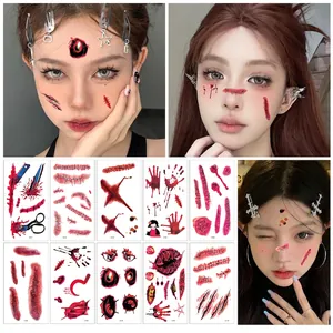 Tatouages temporaires d'Halloween avec cicatrices réalistes, plaies et motifs sanglants