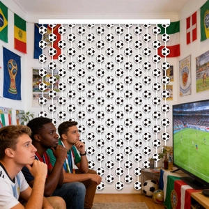 Tenda decorativa a tema calcio per feste sportive con motivi di palloni nero e bianco