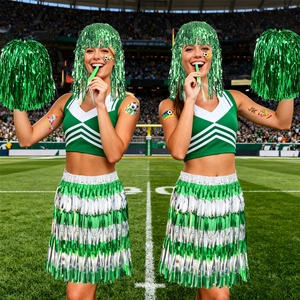 Jupe à franges métalliques vertes et pompons pour tenue de pom-pom girl de foot