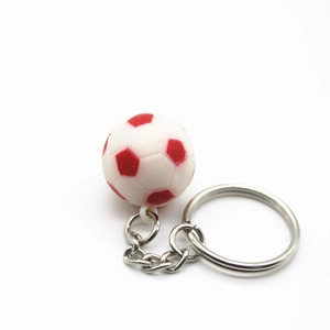 Mini portachiavi a forma di pallone da calcio classico bianco e nero con anello in metallo
