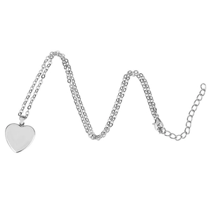 Collana con ciondolo a cuore in argento lucido con catena sottile e chiusura a moschettone