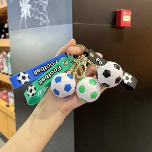 Porte-clés de football créatifs en bleu, vert et noir avec des lanières en silicone
