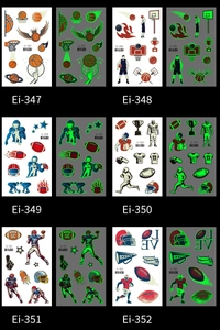 Tatouages éphémères sportifs fluorescents avec des motifs football et basketball