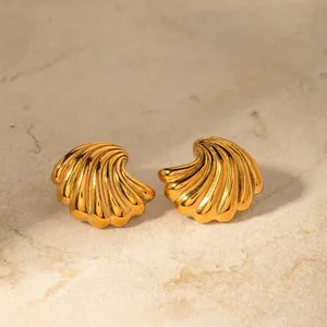 French Vintage Stainless Steel Shell Shape Stud Earrings Gold Silver Ribbed Geometric Earrings Fashion Jewelry For Women