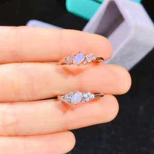 925 Sterling Silver Natural Opal Ring For Women Oval Stone Rhinestone Accents Polished Electroplated Fashion Jewelry Ring Gift