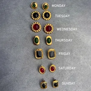 Vintage Stainless Steel Artificial Agate Stud Earrings For Women Retro Luxury Geometric Round Oval Flower Style Jewelry