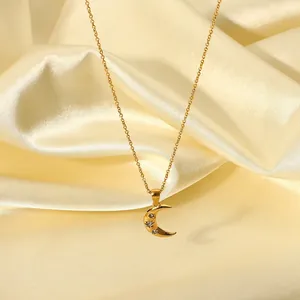 18K Gold Plated Stainless Steel Crescent Moon Pendant Necklace With Rhinestones Geometric Fashion Jewelry For Women