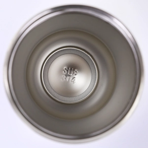 Close-up of internal vacuum tumbler base with food-grade SUS 304 stainless steel mark