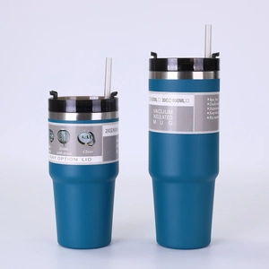 Comparison of 20oz and 30oz vacuum insulated tumblers with multifunctional lids
