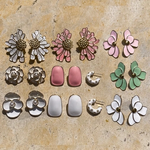 Edelstahl Emaille Blume Schmetterling Ohrstecker Für Damen Hypoallergen Wasserdicht Modeschmuck