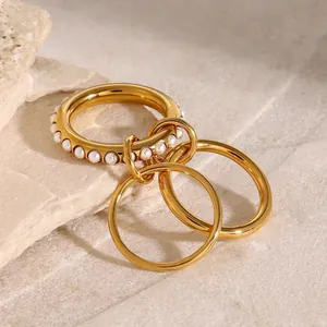 Stackable Interlocking Ring Stainless Steel White Artificial Pearl Inlay Waterproof Fashion Jewelry For Women Modern Style