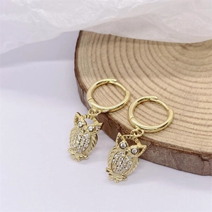 Exquisite S925 sterling silver owl earrings with gold plating and sparkling zircon stones