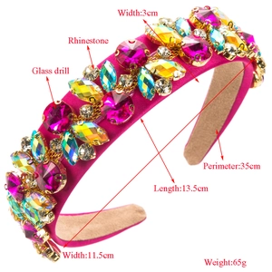 Cerchietto rosso rosa con cristalli colorati e strass per l'acconciatura da donna
