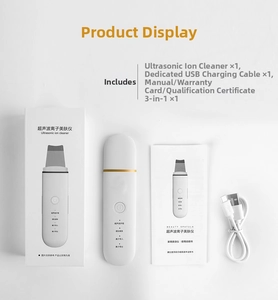 Ultraschall-Hautreiniger-Set mit weißem Gerät, USB-Kabel und Bedienungsanleitung