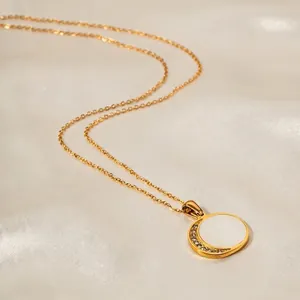 18K Gold Plated Stainless Steel Sun Moon Pendant Necklace For Women Round White Shell Rhinestone Crescent Charm Fashion Jewelry