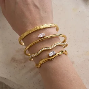 Stainless Steel Zircon Bangle Bracelet For Women Waterproof Hypoallergenic Luxury Wave Hammered Texture Trendy Jewelry