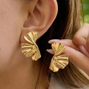 Ginkgo Leaf Stud Earrings Stainless Steel 18K Gold Plated Waterproof Hypoallergenic Minimalist Fashion Jewelry For Women