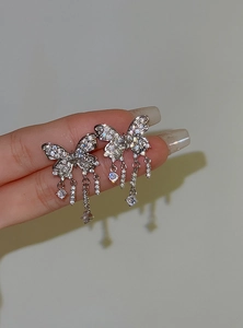 Sparkling silver butterfly tassel ear cuffs with clear stones for non-pierced ears