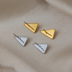 Boucles d'oreilles triangles géométriques minimalistes en acier doré et argenté
