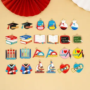 Dije de Esmalte de Aleación de Tema Escolar Creativo Gorro de Graduación Microscopio Libro Mochila Colgantes para Llavero DIY Joyería Regalo de Graduación
