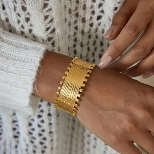 Wide Open Cuff Bracelet 18K Gold Plated Stainless Steel Geometric Water Wave Texture Waterproof Jewelry For Women