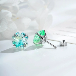 Elegant 8mm mint green clover cut crystal stud earrings with secure screw back design