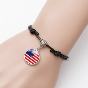 Bracelet tressé noir réglable avec pendentif drapeau américain et dôme en verre