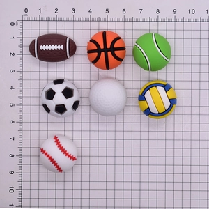 Lot de breloques sport 3D en PVC pour chaussures incluant football et basketball