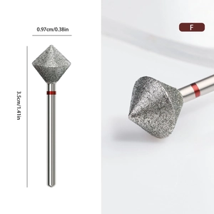 Diamant-Nagelschleifer mit Rautenform und rotem Ring für die Maniküre-Bearbeitung