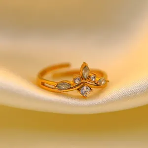 Bague Réglable Acier Inoxydable Plaqué Or 18K Zircone Couronne Design Fleur Style Ins Élégant Pour Femme