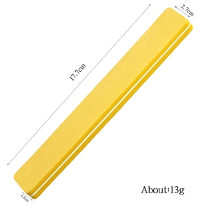 Vue détaillée de la lime à ongles jaune dimensions: 17,7 cm de long et 1,1 cm d'épaisseur