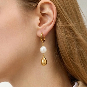 Vintage Baroque Natural Freshwater Pearl Earrings 18K Gold Plated Stainless Steel Water Drop Pendant For Women Elegant
