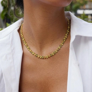 Vintage Leaf Necklace Stainless Steel 18K Gold Plated Green Enamel Botanical Design Women Jewelry
