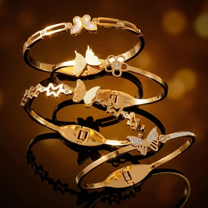 Butterfly Bangle Bracelet For Women Titanium Steel Gold Plated With Zircon And Shell High End Elegant Jewelry Non Fading