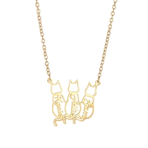 Customized 304 stainless steel necklace with three gold cat pendants and name engravings