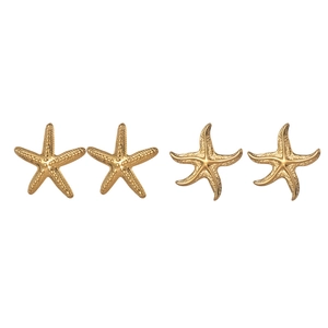 Vintage golden starfish earrings with textured and smooth finishes in 18K gold plated steel