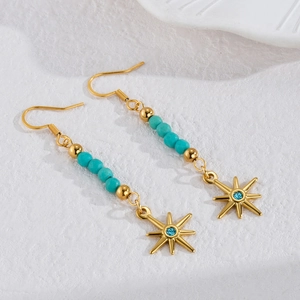 Orecchini bohémien placcati in oro con perline blu e ciondoli a forma di stella