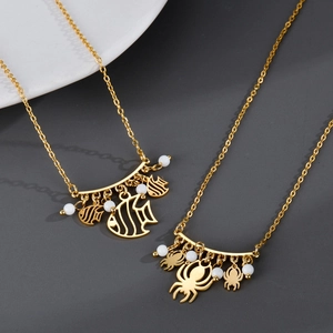 Spider Pendant Necklace Stainless Steel Golden Clavicle Chain With White Beads Vintage Gothic Style For Women