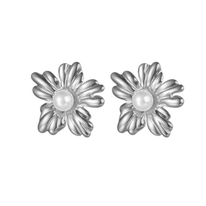 Orecchini a fiore in acciaio inossidabile con perle barocche stile minimalista