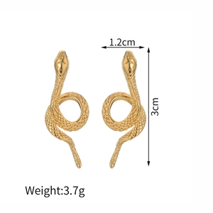 Vintage gold snake stud earrings with detailed scales and dimensions of 3cm x 1.2cm