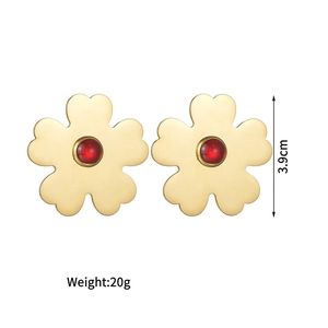 Golden flower earrings with red gemstone inlay, 3.9cm vintage floral ear studs