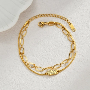 Bracelet double chaîne doré élégant avec pendentif géométrique en cristal sur pierre blanche